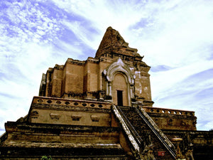 Wat Chedi Luang, Thailand - Worlds Abroad