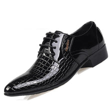 Load image into Gallery viewer, Snakeskin Grain Leather Oxford Shoes - Worlds Abroad
