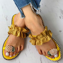 Load image into Gallery viewer, Caribbean Ruffles &amp; Pineapple Toe Ring - Worlds Abroad
